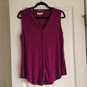 Grace & lace sleeveless blouse